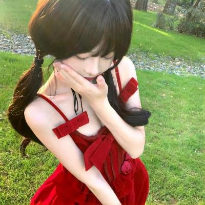 群莺乱飞